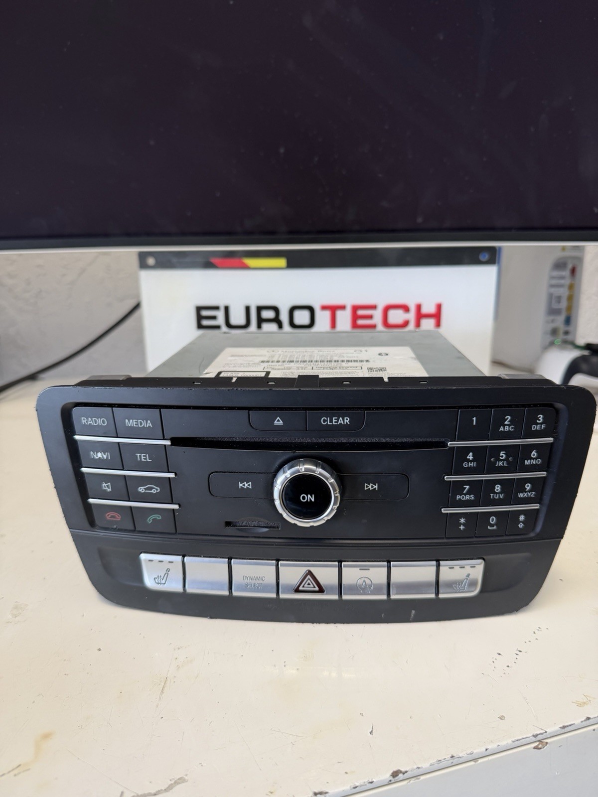 MERCEDES-BENZ MERCEDES GLA-CLASS 2017 156 Type GLA250, control, dash 2469007219