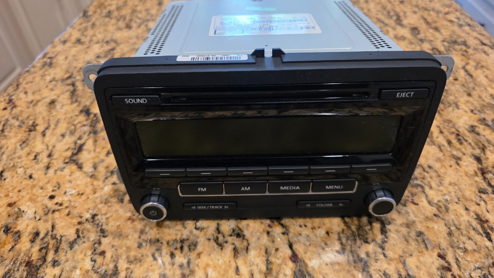 2011-2014 Volkswagen Tiguan AM FM CD Player Radio Receiver OEM 5N0035164D