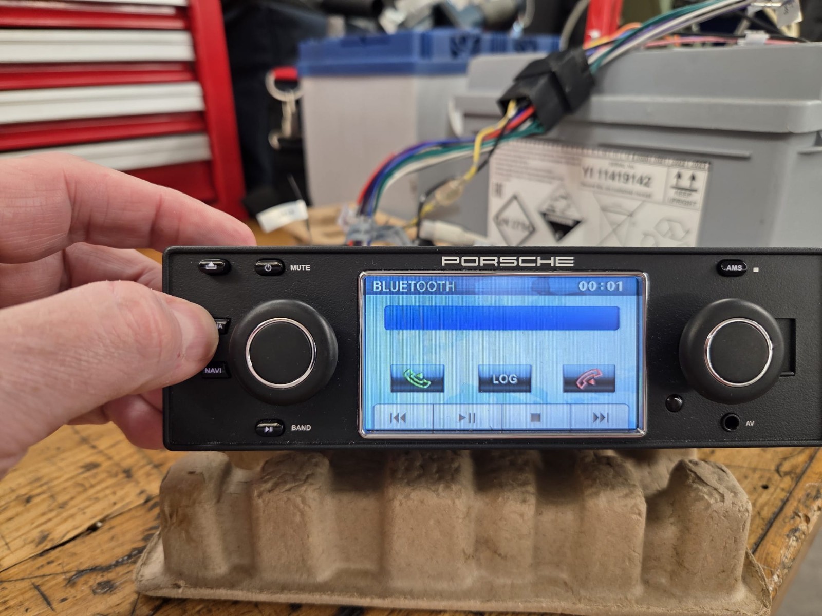 Porsche Classic Communication Management PCCM 1-DIN Radio – 91164519100 – Mint C
