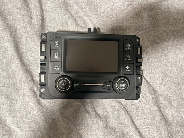 Dodge RAM 2013-2019 RADIO VP2 RADIO AM FM Phone BlueTooth Uconnect Multi Media