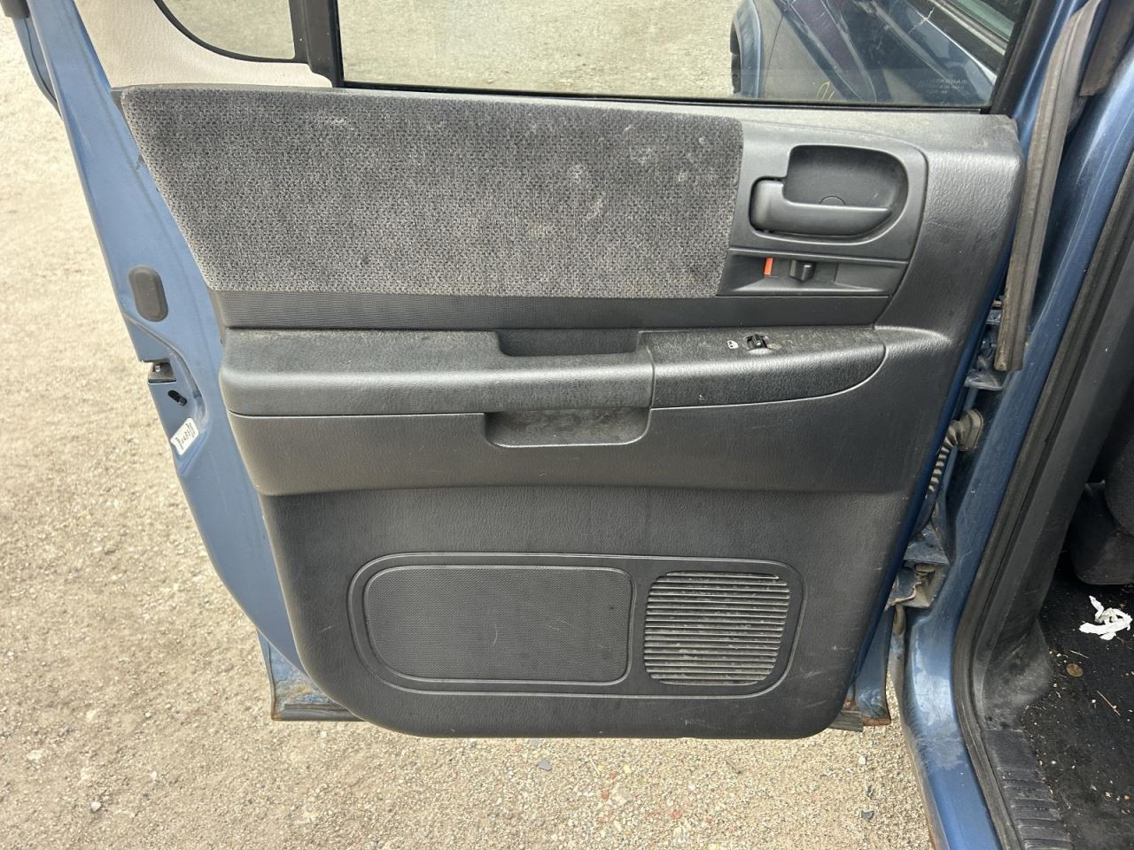Audio Equipment Radio Receiver Radio ID Rbk Fits 02-07 CARAVAN 594788