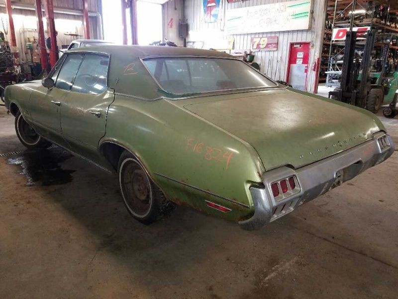 UNTESTED A/M RADIO FOR REBUILD FITS 1972 CUTLASS 996055