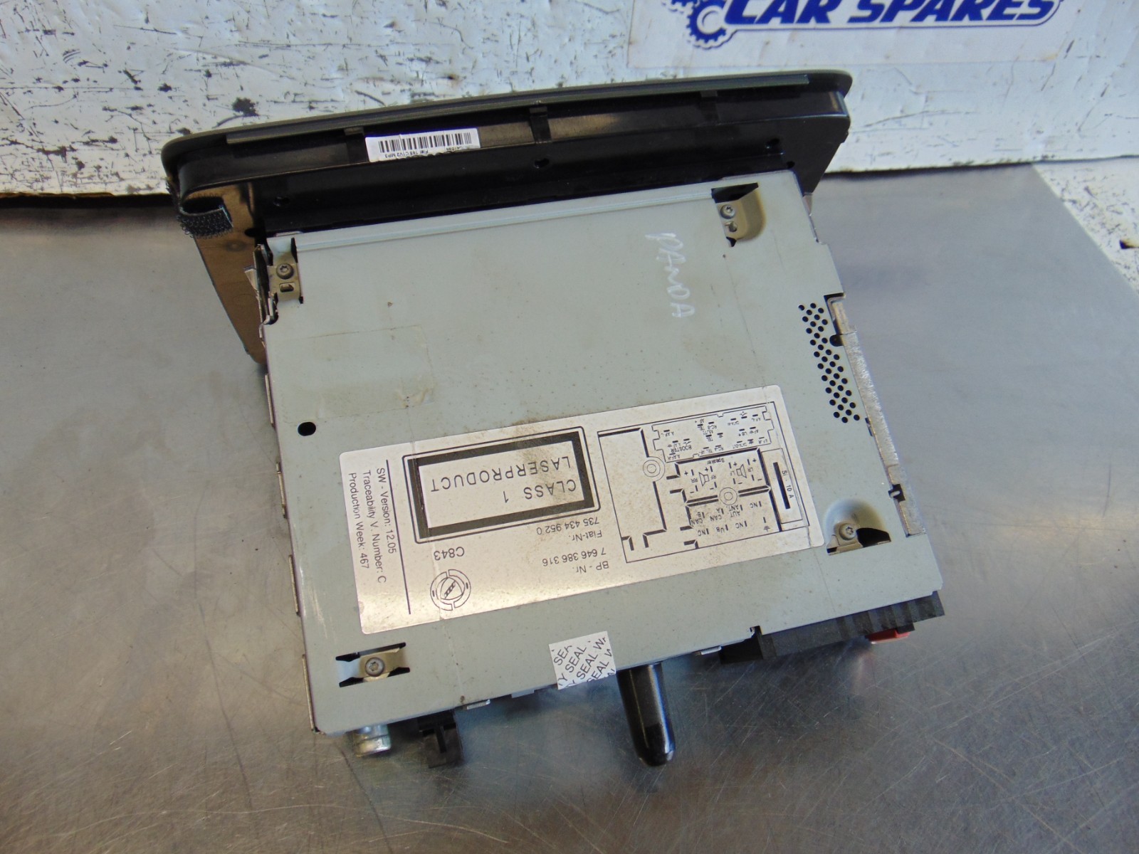 Fiat Panda Stereo Head unit Pre facelift 03-09 Grey 7354349520 + Code