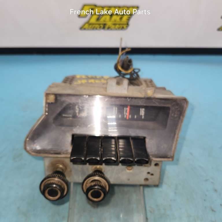 UNTESTED A/M Radio D0AA-18806 Fits 1970 GALAXIE 1242787