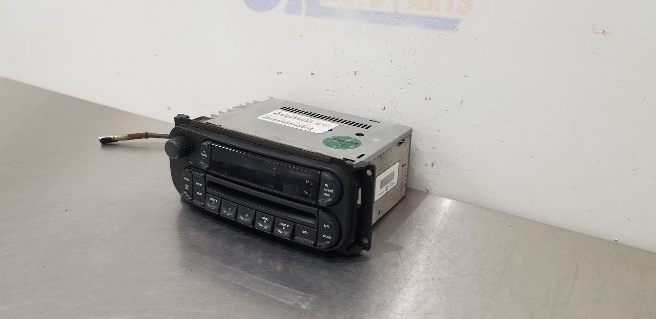 06 JEEP WRANGLER TJ RADIO AUDIO RECEIVER HEAD UNIT 05091506AE