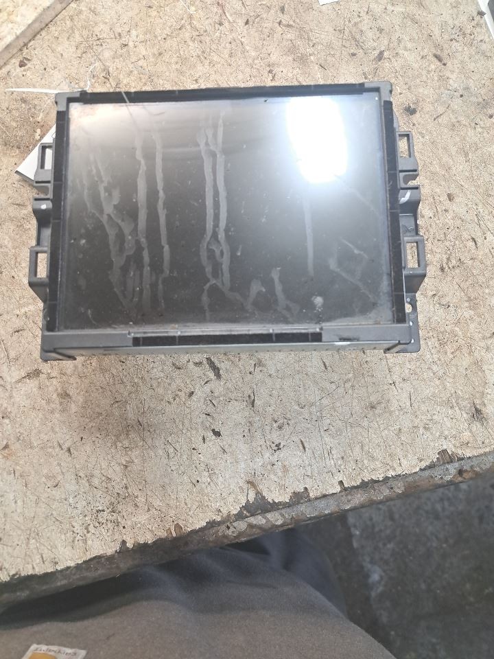 2015 Durango Stereo Radio Display & Receiver Sku#4447366