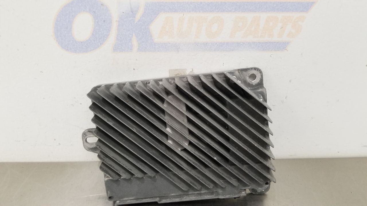 19 GMC YUKON RADIO AUDIO AMPLIFIER 84503463