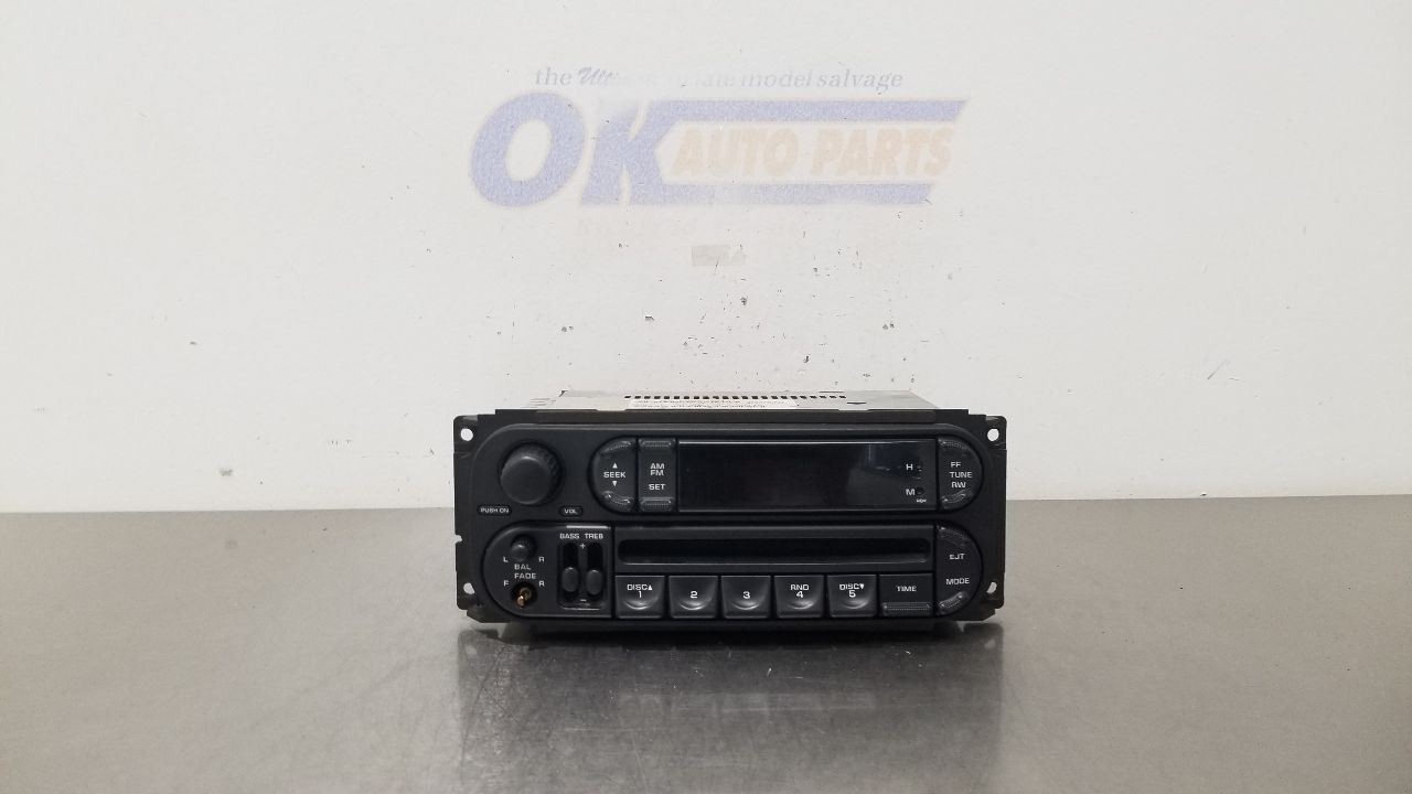 03 JEEP WRANGLER TJ RADIO AUDIO RECEIVER HEAD UNIT 05064354AJ