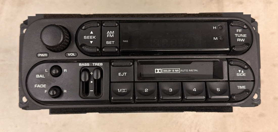 99-02 Chrysler Dodge Jeep Radio with Cassette 56038931AB RAS *Unknown Condition*