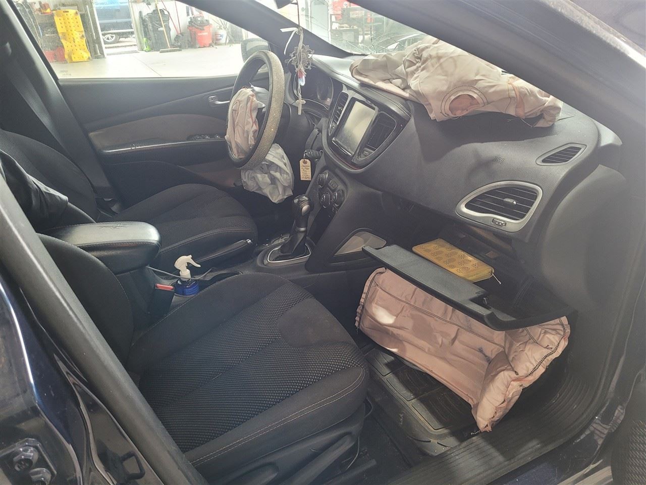 Radio Player Radio Receiver AM-FM-MP3 With Navigation Fits 15-16 DART 1121841
