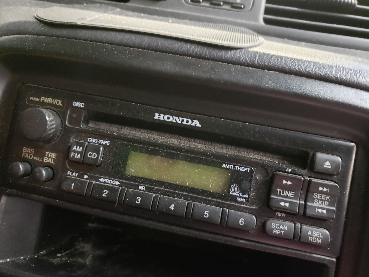Audio Equipment Radio Am-fm-cd Fits 99-01 CR-V 1163683