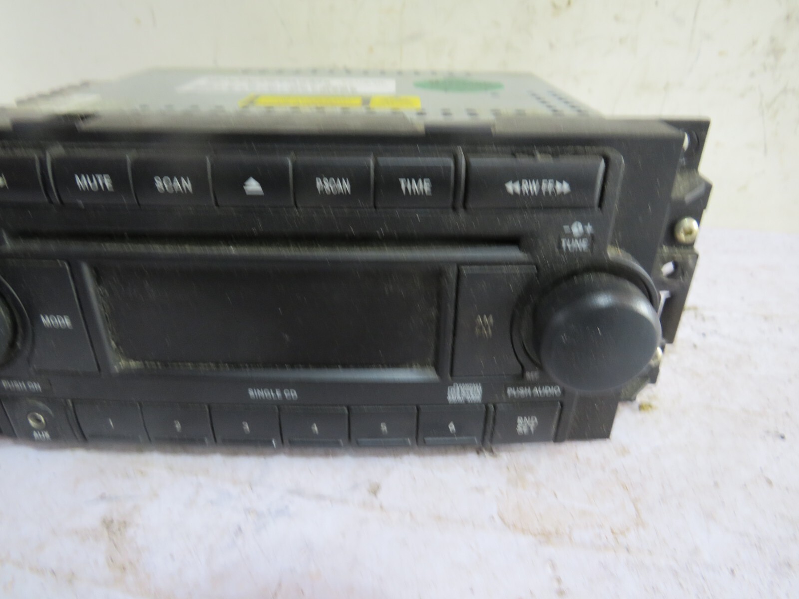 07 DODGE DAKOTA AM FM CD PLAYER RADIO