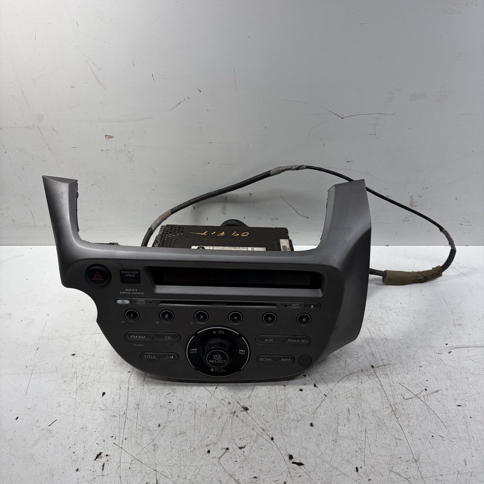 09-13 Honda Fit Audio Unit with Control Panel 39171-TK6-A01 OEM