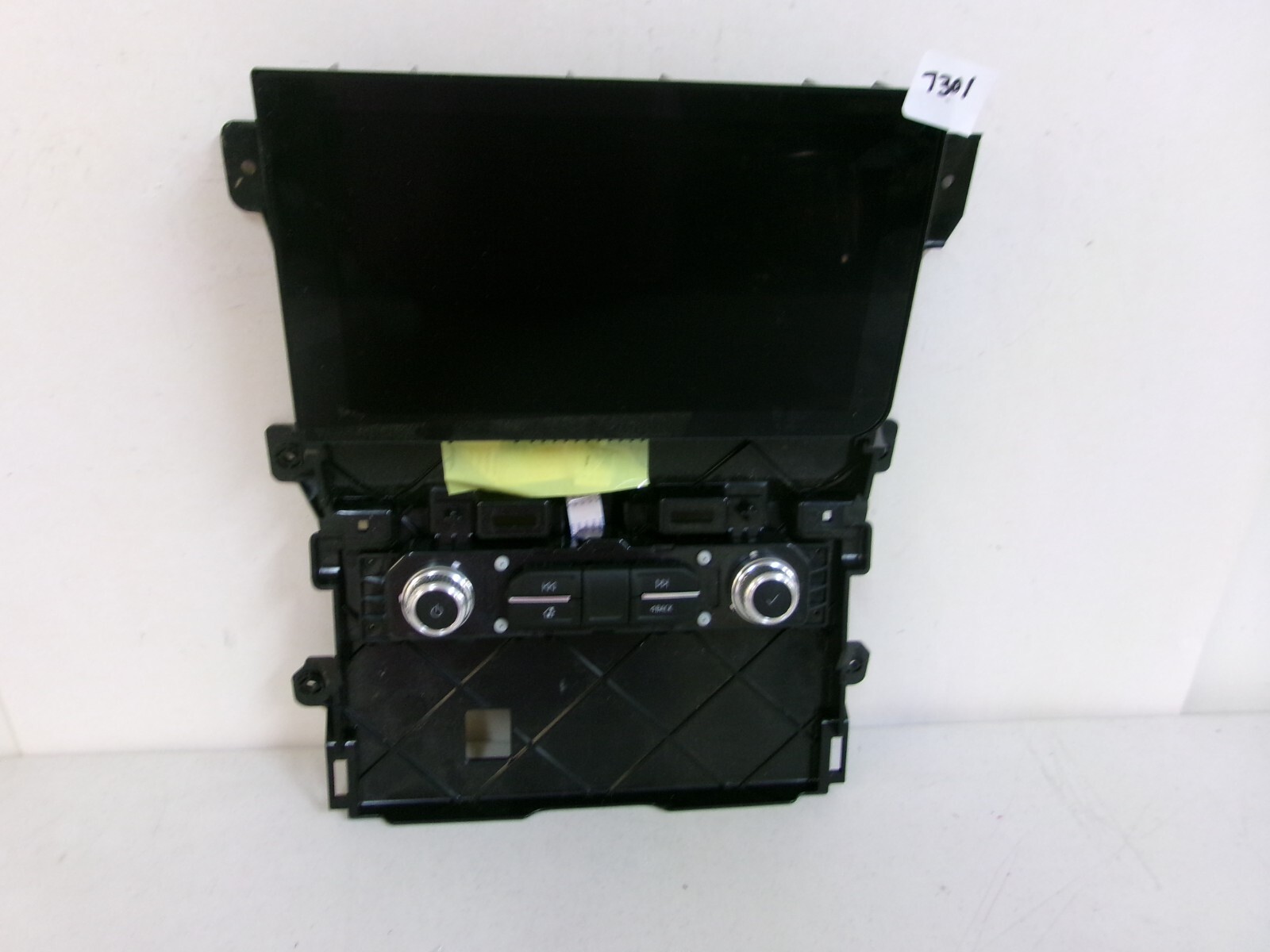 2021-23 GMC Yukon 10.1 in. Touchscreen Radio Info Display 85155685