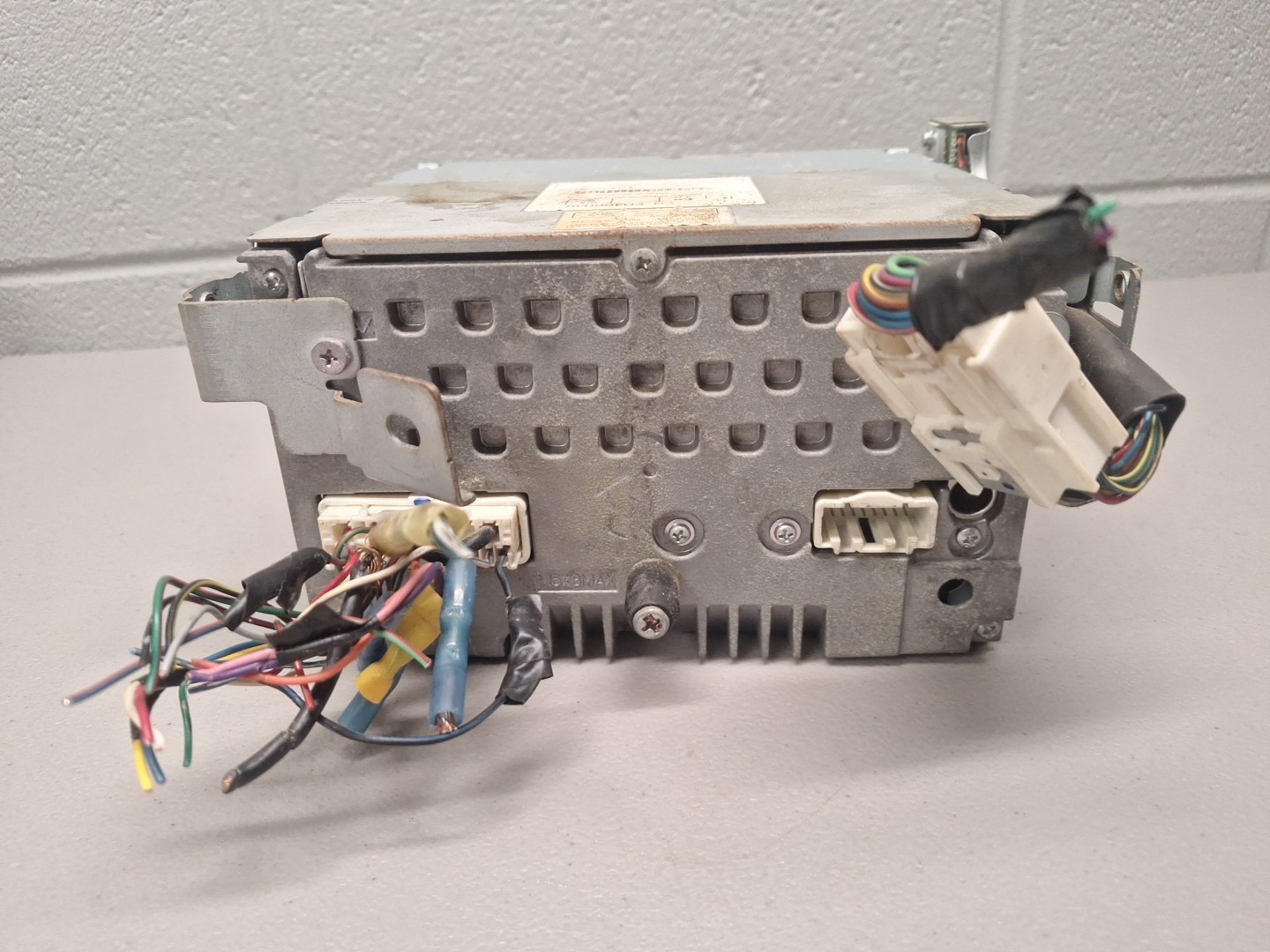 2006 2007 2008 Mazda 6 AM FM CD Radio Receiver Head Unit OEM CQ-EM4660AK