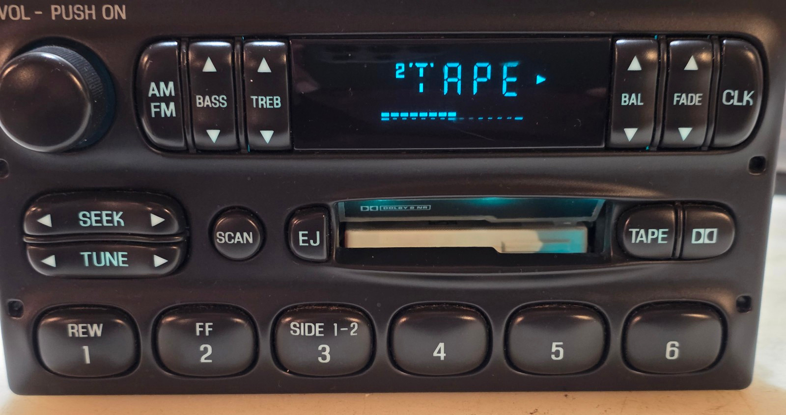 1997 only F-150 Ranger Cassette Radio BLUE lites STANDARD Sound
