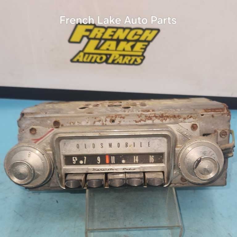 UNTESTED A/M 982149 Radio Fits 1963 OLDSMOBILE F-85 1253356