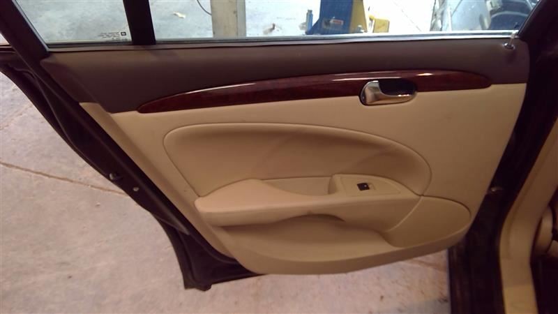 Audio Equipment Radio AM-FM-stereo-CD-MP3-USB Opt Uui Fits 11 LUCERNE 16016