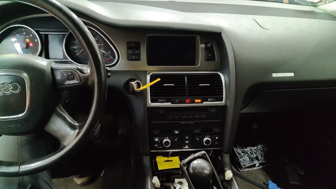 Audio Equipment Radio Amplifier Fits 07-09 AUDI Q7 7182683