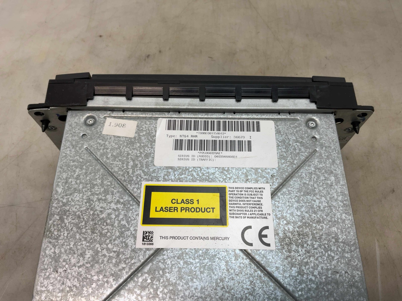 Jeep JK Wrangler OEM RHR Touchscreen Radio 05064820AE 2014 173021