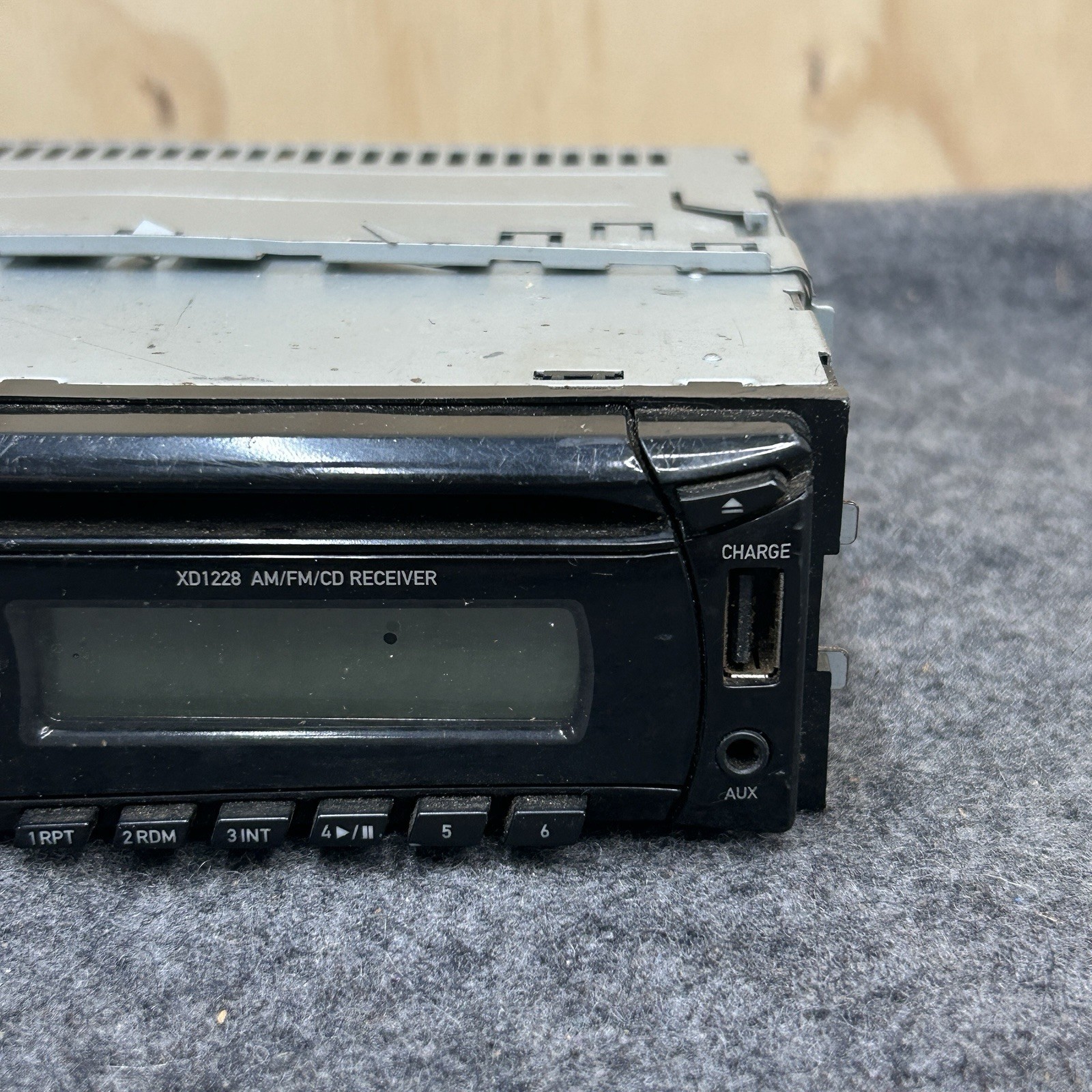 Dual XD1228 Car Stereo AM/FM CD Receiver USB AUX Head Unit Untested As-Is