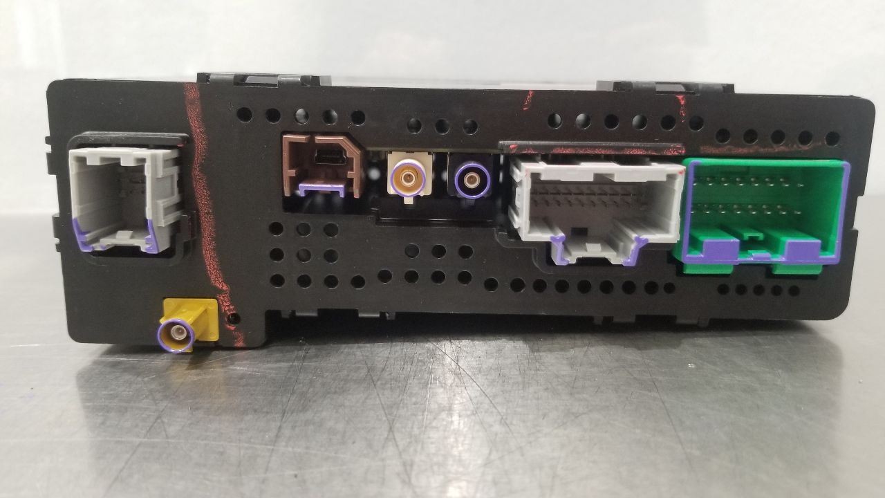 17 GMC SIERRA DENALI 1500 RADIO AUDIO RECEIVER 84102336