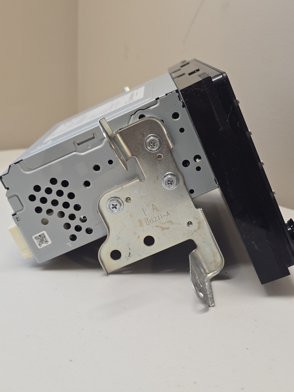 2020-2023 TOYOTA TACOMA RADIO 8.0″ DISPLAY | 86140-04230 | READ DESCRIPTION
