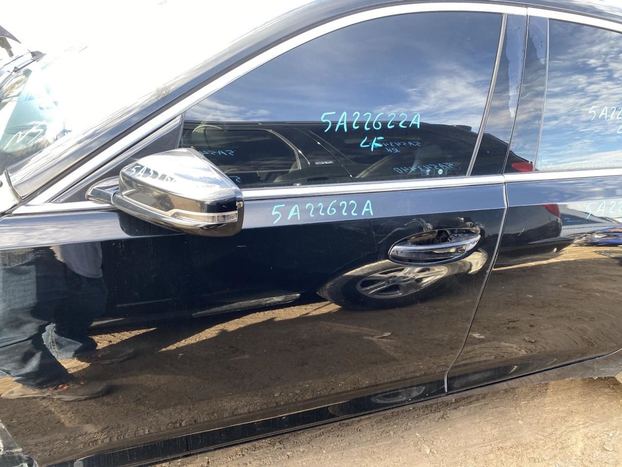 Radio Info Display Screen Display And Control Panel ID 84868015 Fits 20 CT5 482