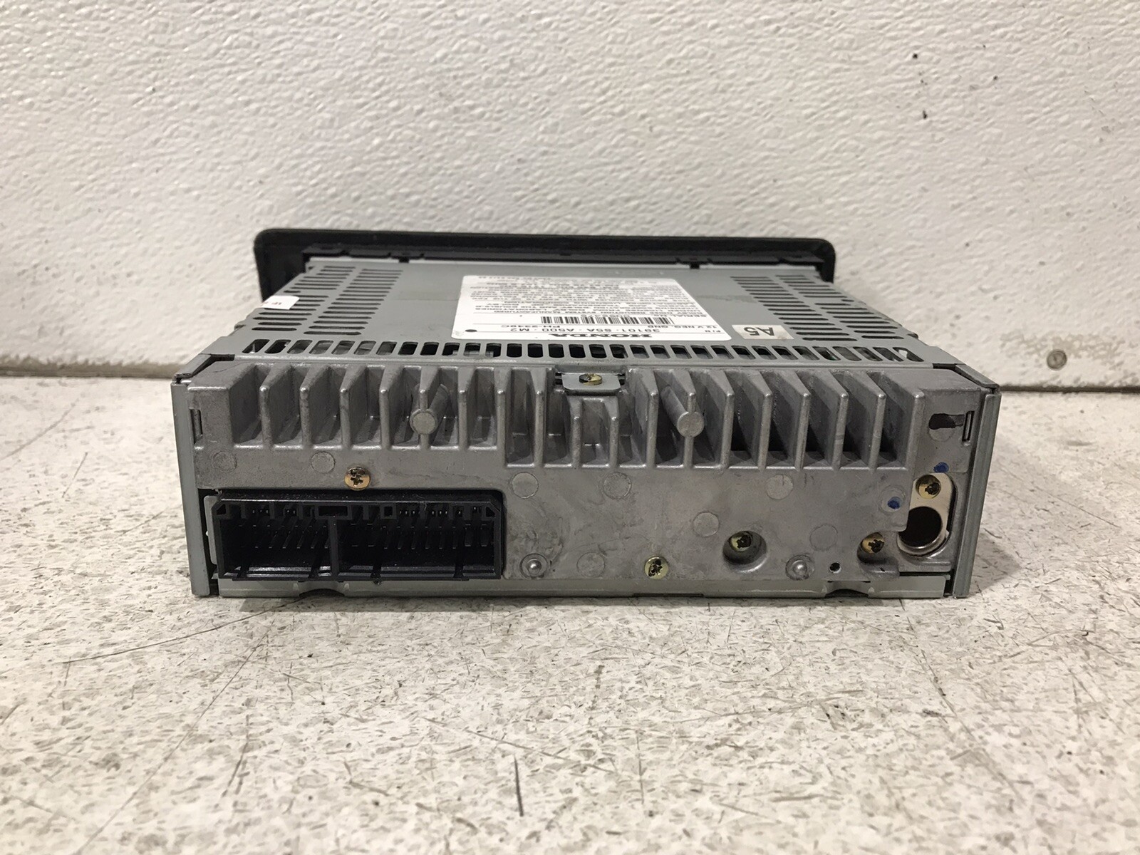 2001-2003 honda civic 4DR SED radio receiver stereo single CD disc player 4XC0