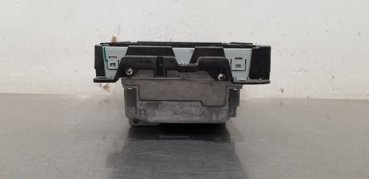 16 DODGE RAM 2500 RADIO AUDIO RECEIVER HEAD UNIT DISPLAY 68258671AF