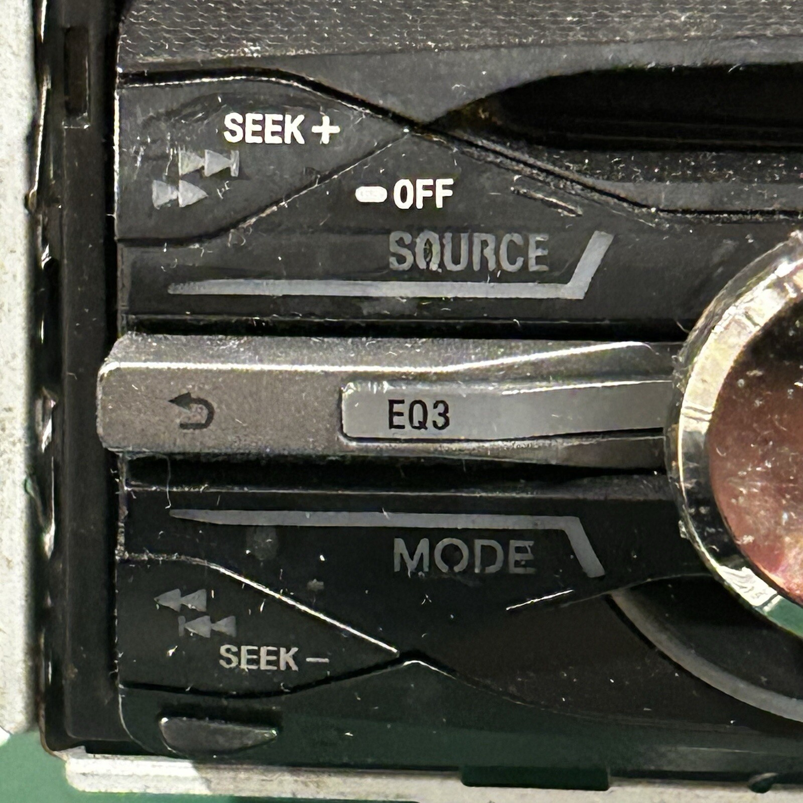 Sony CDX-GT25MPW Single CD Car Radio Stereo AM/FM Y2K Music NOT TESTED AS IS