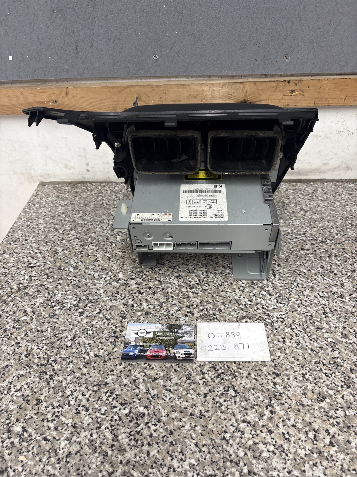 Honda Civic FN2 Genuine Radio/ CD Player Head Unit 2006-2011