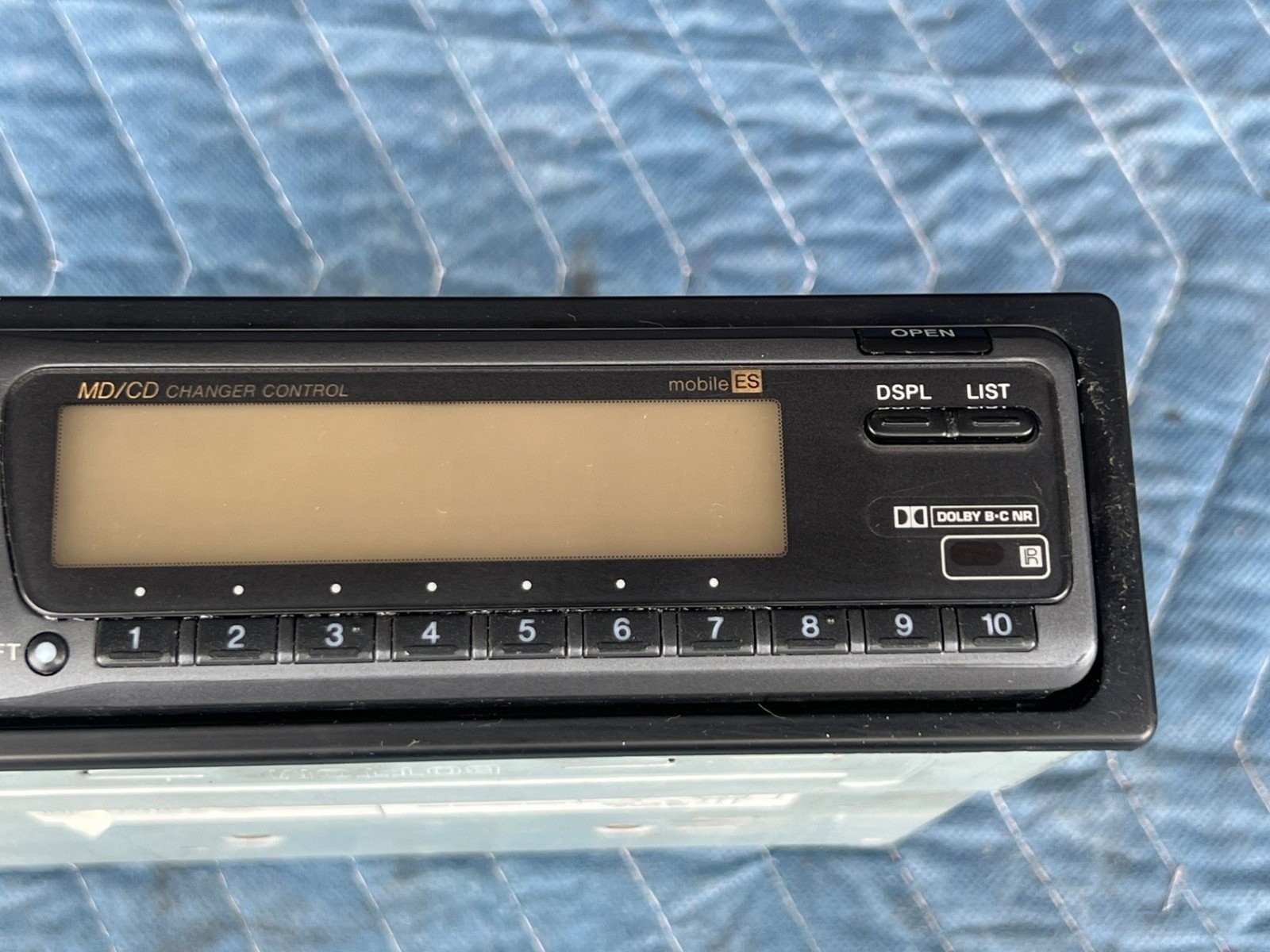 1985-1992 Volkswagen Golf Radio Sony Stereo AM FM CD Player OEM