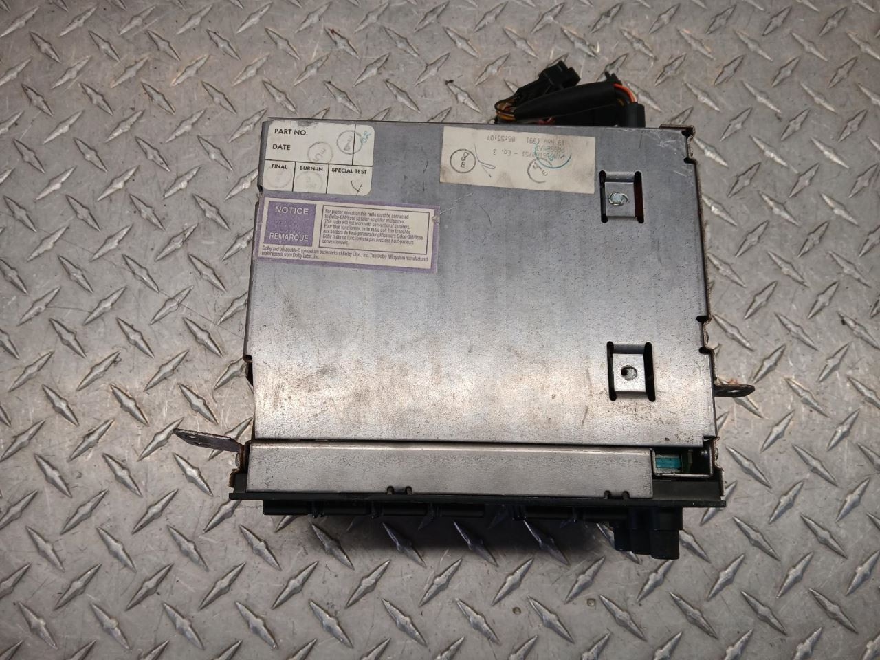 90-93 CORVETTE C4 RADIO CONTROLLER BOSE DELCO AM FM CASSETTE