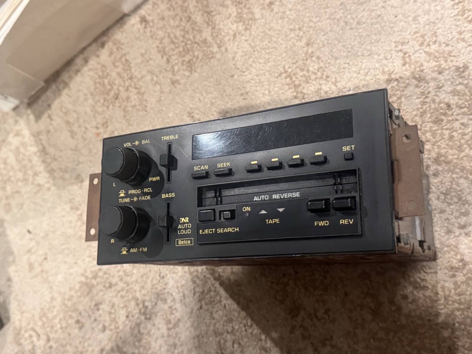 90–92 Camaro Gm Radio With Cassette