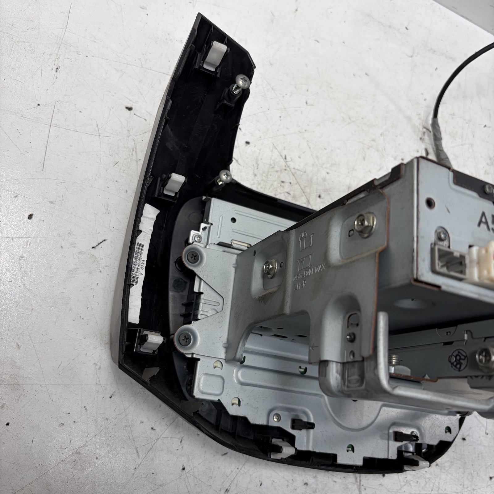 09-13 Honda Fit Audio Unit with Control Panel 39171-TK6-A01 OEM