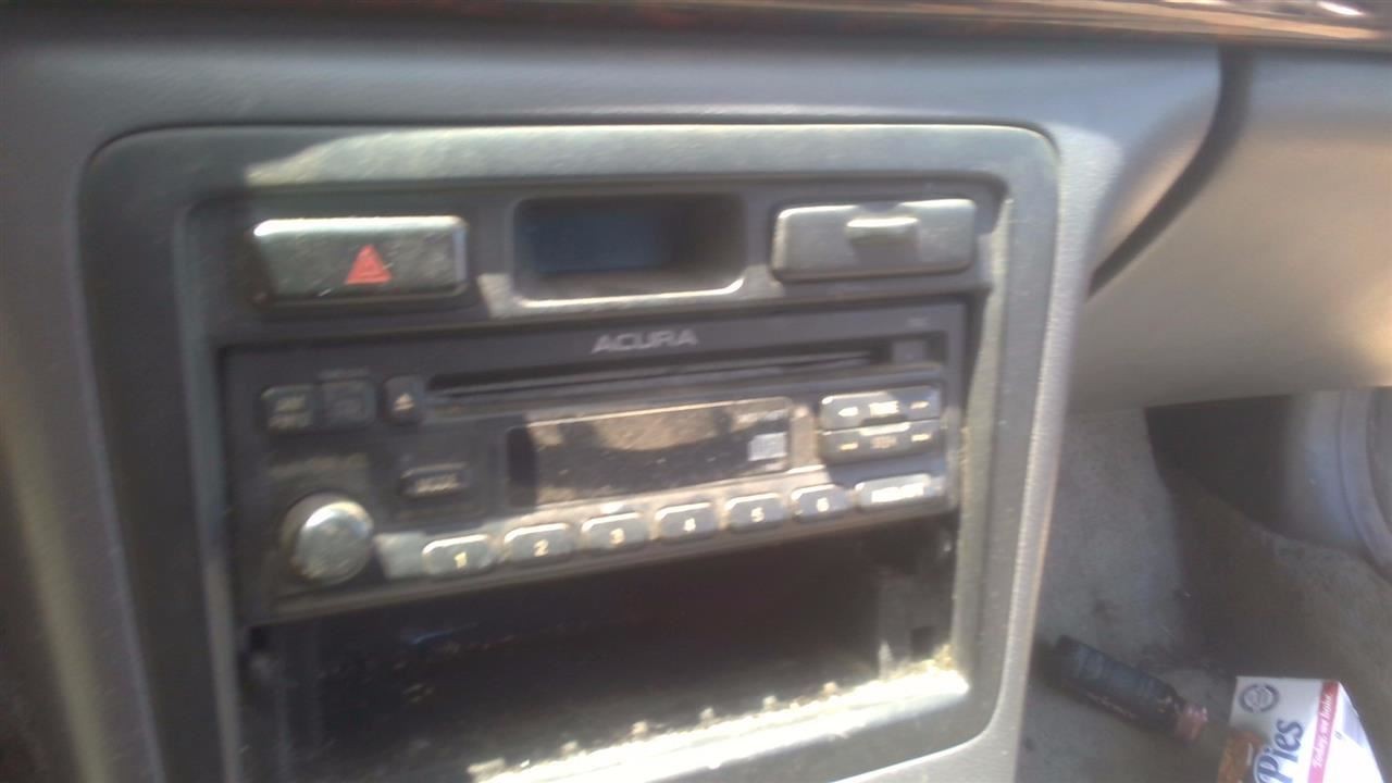 Audio Equipment Radio Am-fm-cd Player 4 Cylinder Fits 97-99 CL 32966370