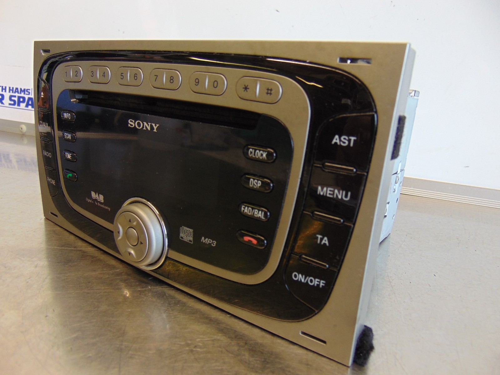 Ford CMax Stereo MK1 08-10 Radio head unit Black silver 8V4T-18C939-LD Code