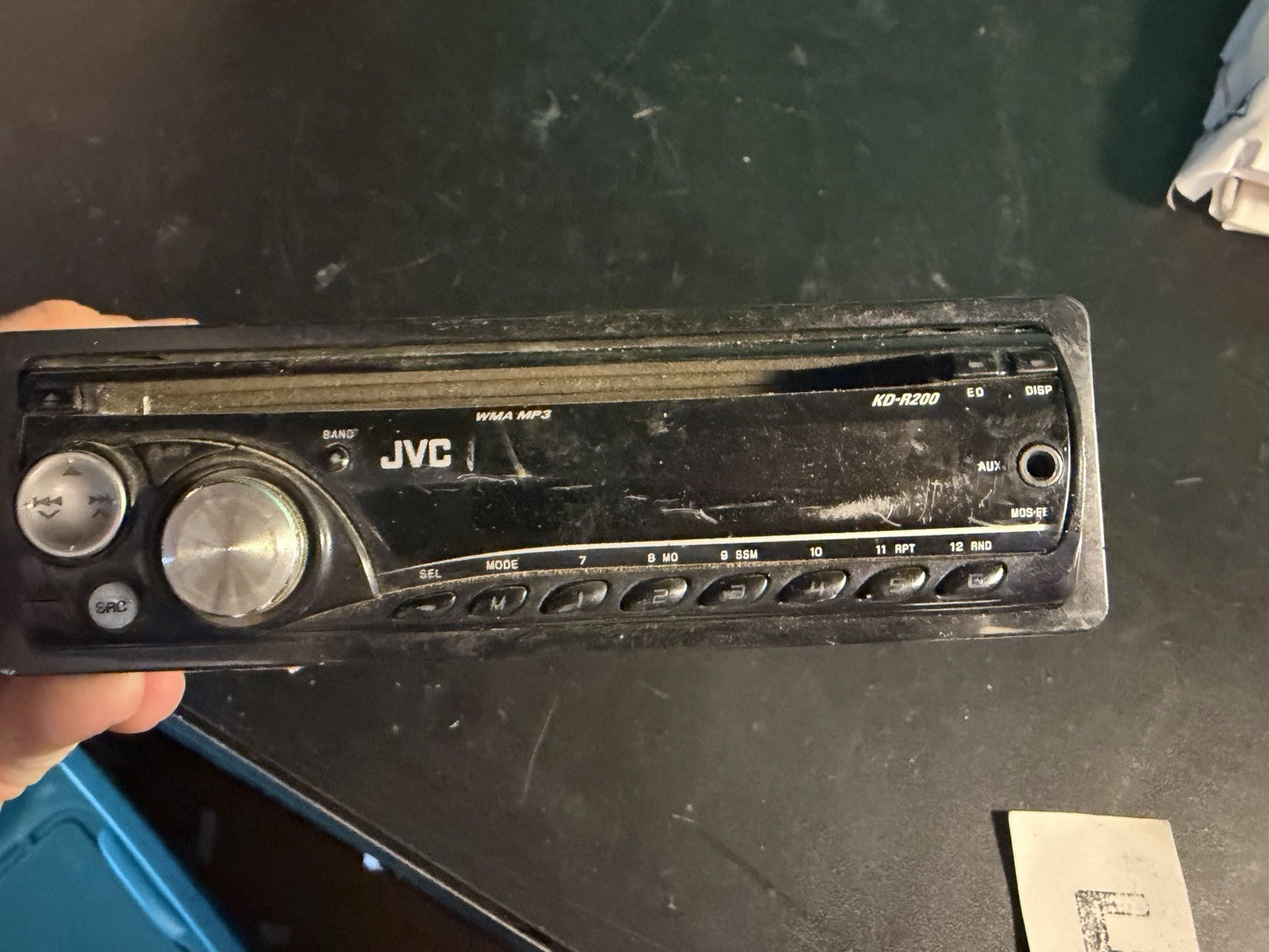 JVC KD-R200 Car CD Player Receiver Radio Am FM Auxiliary Stereo