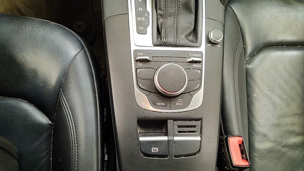 Info-GPS-TV Screen Display Color Screen Fits 15-17 AUDI A3 7171936