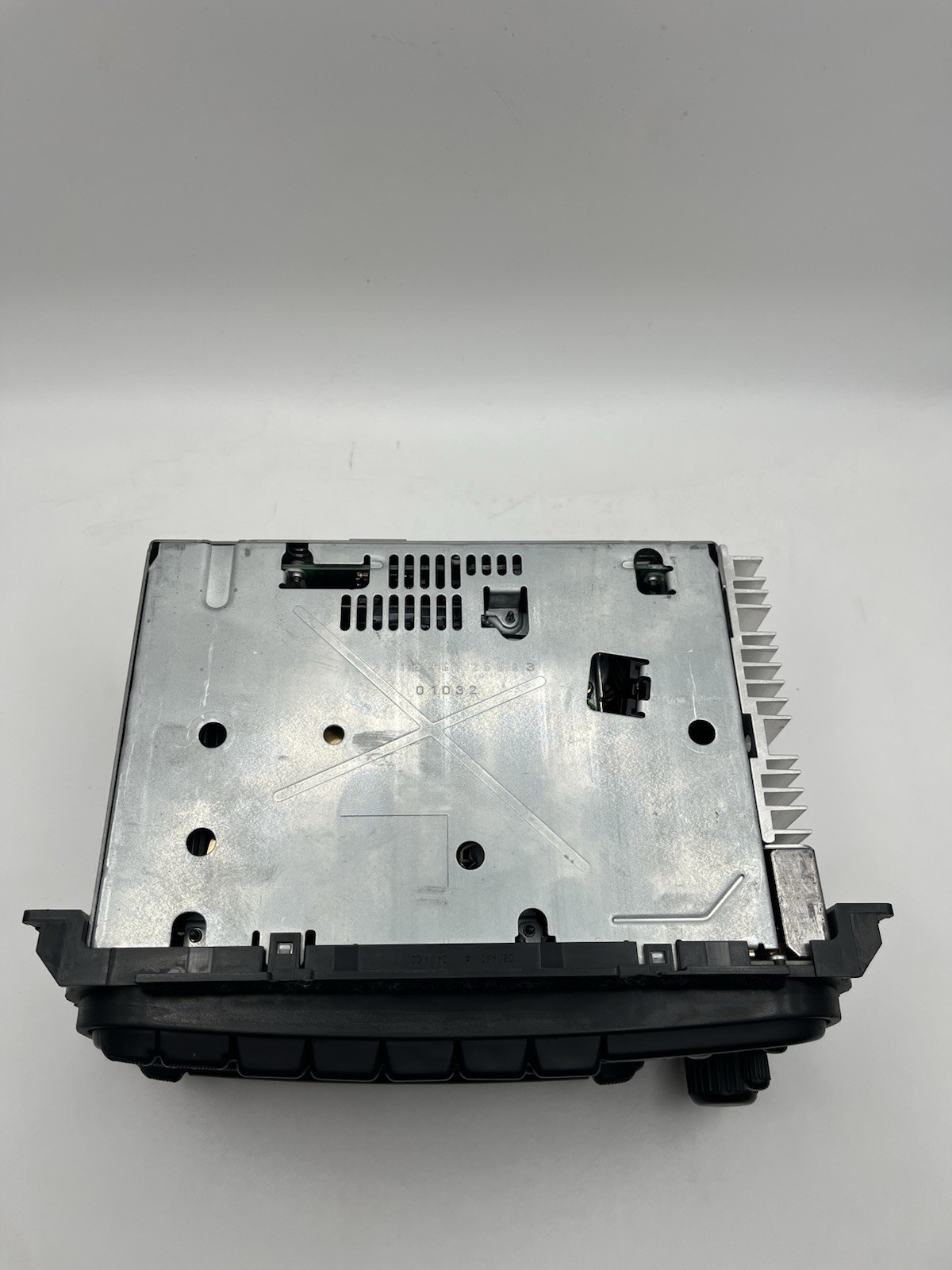 OEM Chrysler Dodge Jeep Radio Cassette Player P56038518AG AM/FM Factory Stereo