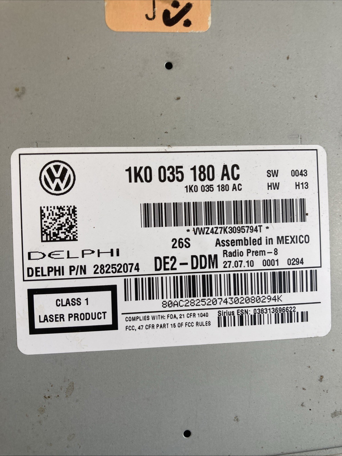 VW Head Unit For Parts Only