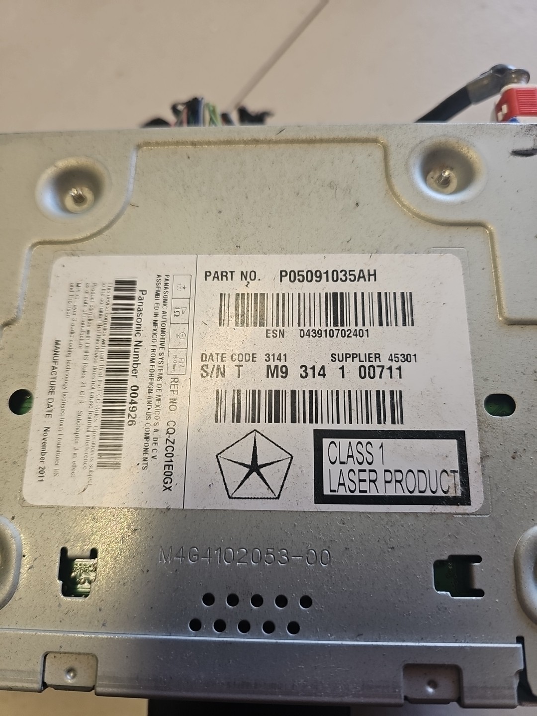 2011 2012 2013 CHRYSLER 300 AM/FM/CD/DVD RADIO OEM P05091035AH