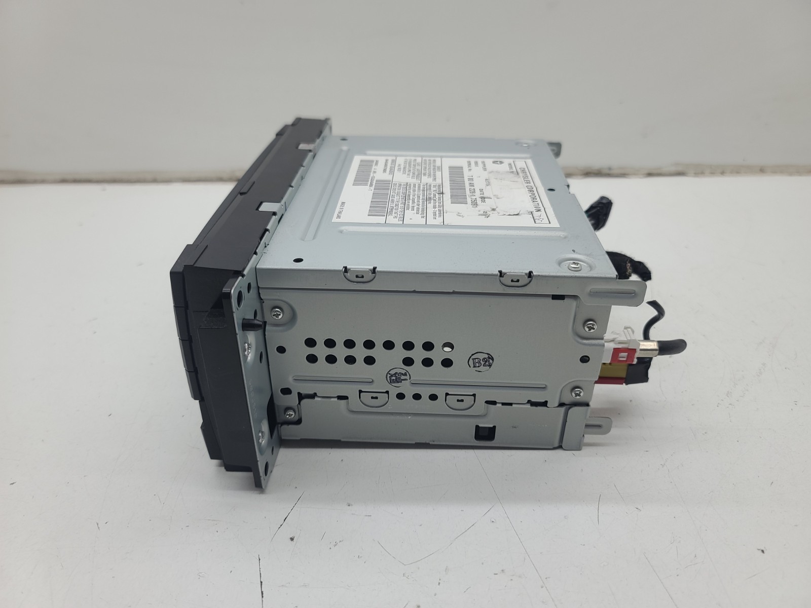 2007 – 2014 Chrysler Dodge Jeep AM FM Radio CD Player Aux OEM P05091195AB
