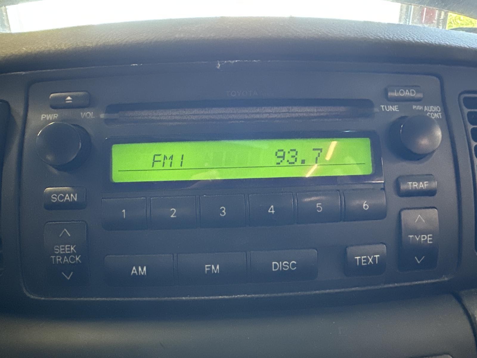 04-08 Toyota Corolla Radio Receiver ID A51813 Radio Face *May Need Programming*