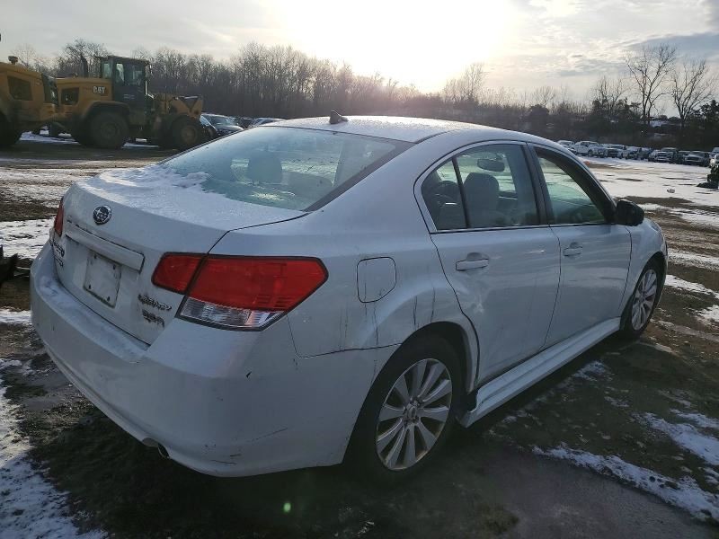 2010-2012 Subaru Legacy AM FMRadio AM FM6CD OEM 1542429