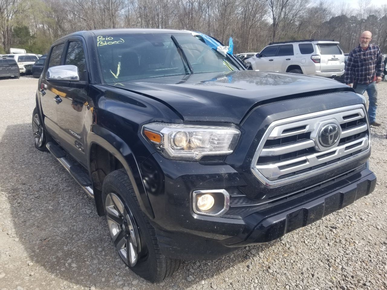 19 TOYOTA TACOMA LIMITED RADIO DISPLAY AND RECEIVER ID 510366 ON FACE 8610004173