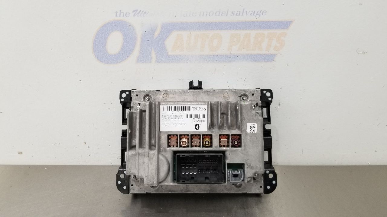 17 DODGE RAM 1500 RADIO AUDIO 8″ DISPLAY RECEIVER HEAD UNIT 68312540AD