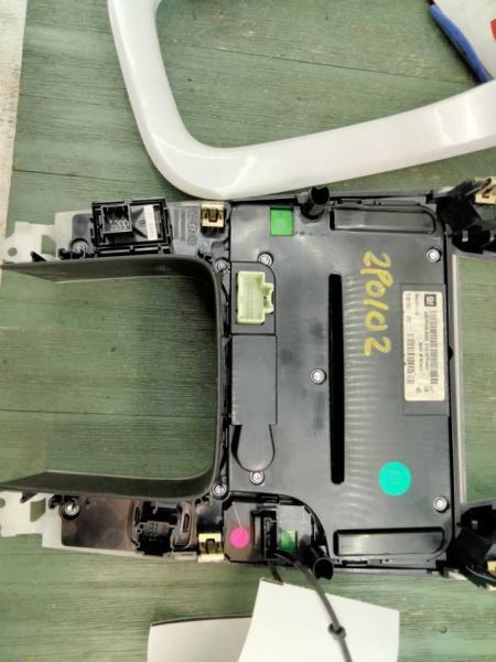 2012-2015 CHEVY VOLT RADIO AC HEAT CLIMATE TEMPERATURE CONTROL W BEZEL 22901767