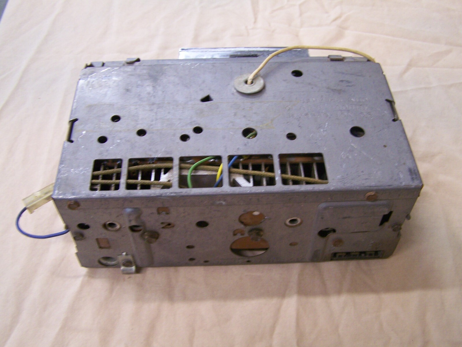 Buick 1969 AM Radio # 94BPB2 W/ Nice Face Chrome in Unknown Condition